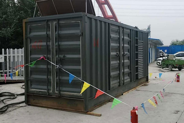 谷城发电机租赁空气滤清器多久更换一次？