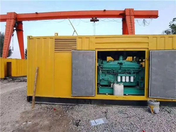 谷城冬季低温环境下，500KW发电机组应该选择什么类型的启动电瓶？